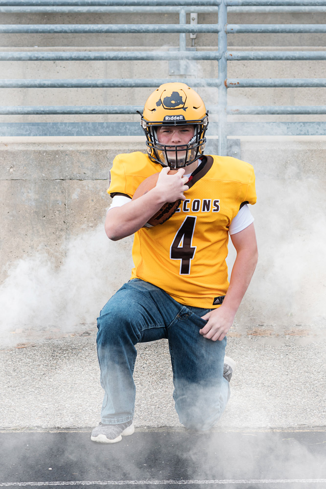 sports-smoke-bomb-session