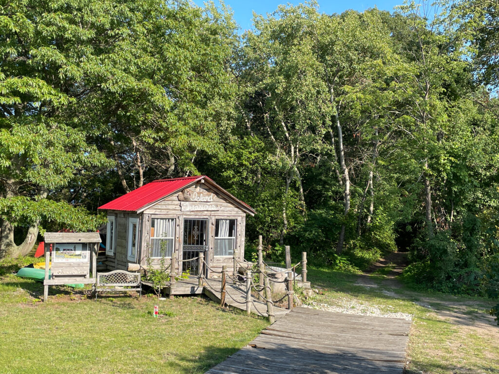 Charity Island gift shop