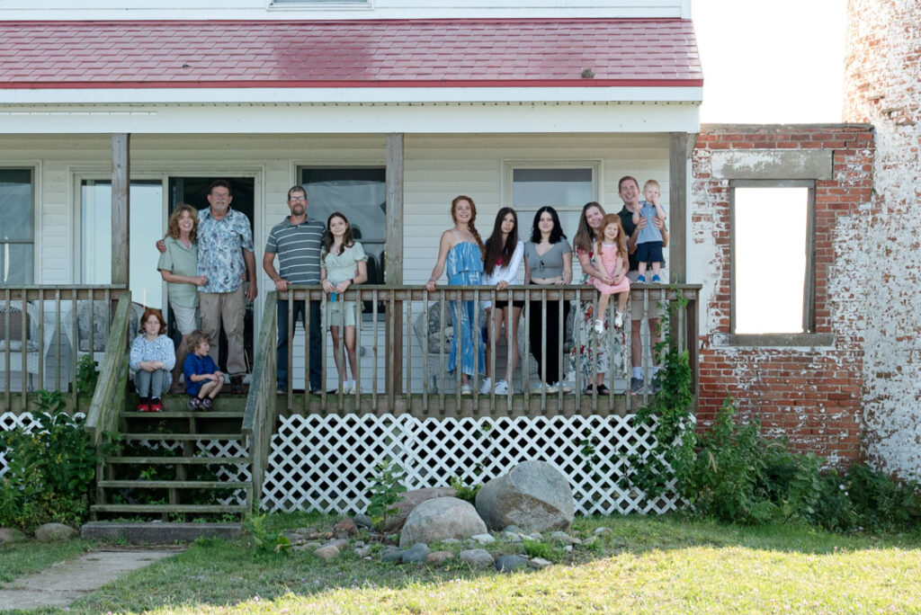 FAMILY session at charity island lighthouse