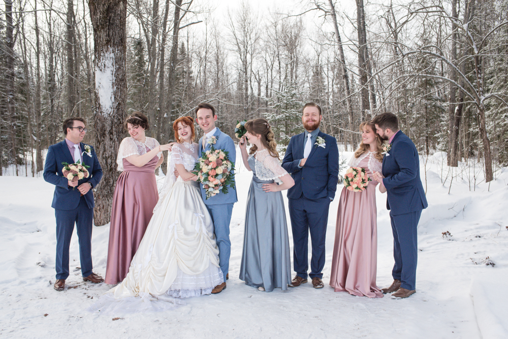 Outdoor winter wedding